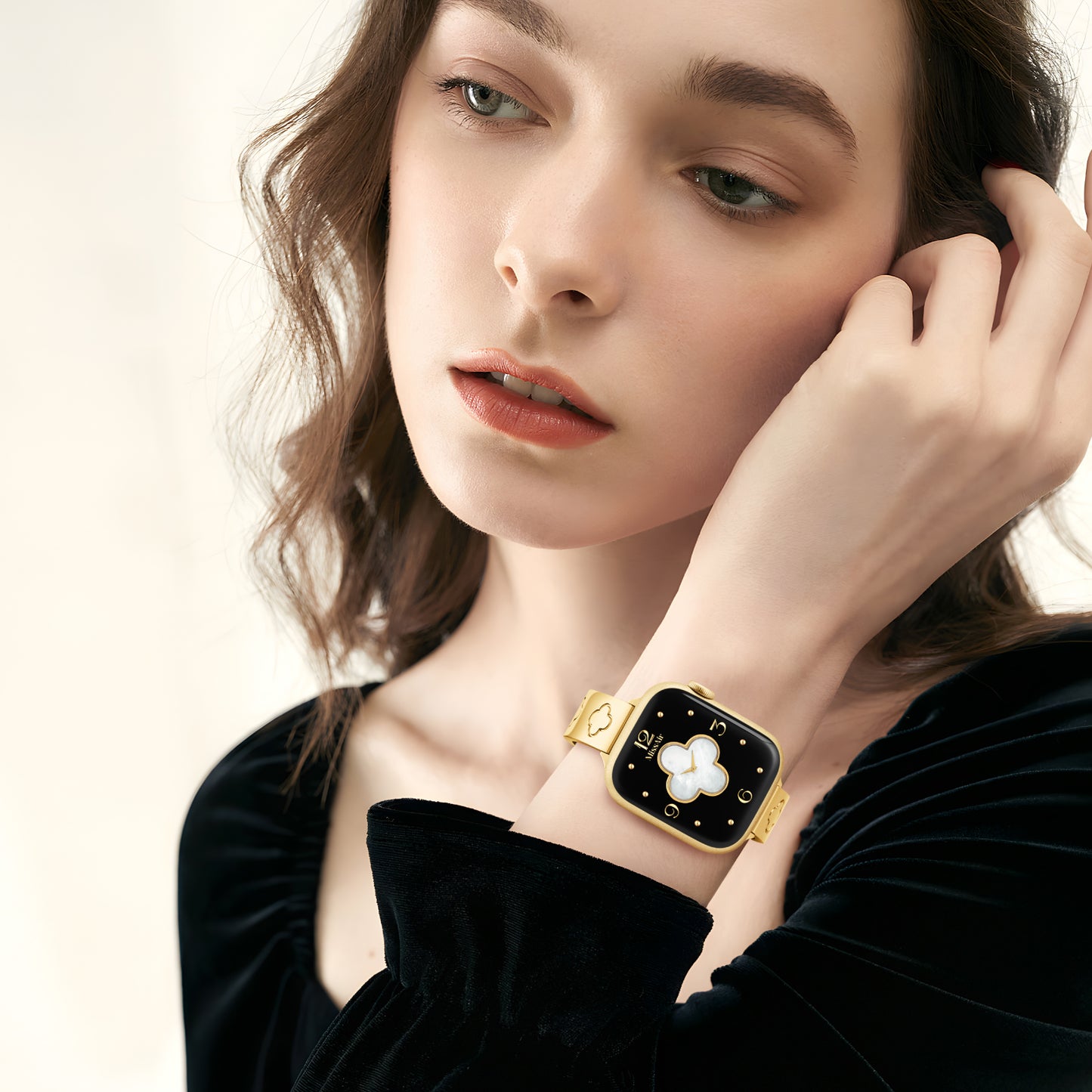LOVE LUCK Four-Leaf Clover Bracelet Band for Apple Watch