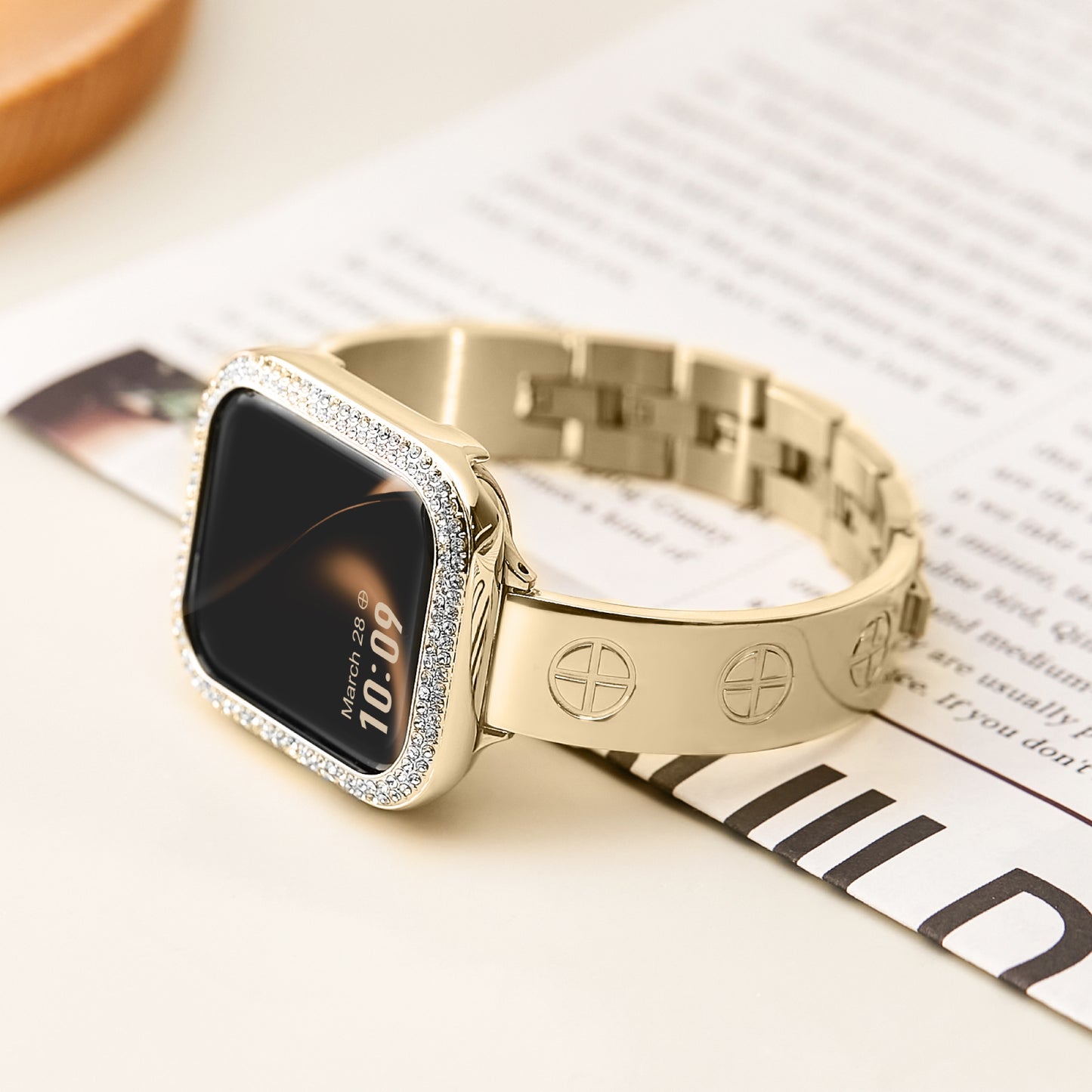 LOVE PLUS Luxury Bracelet Band for Apple Watch