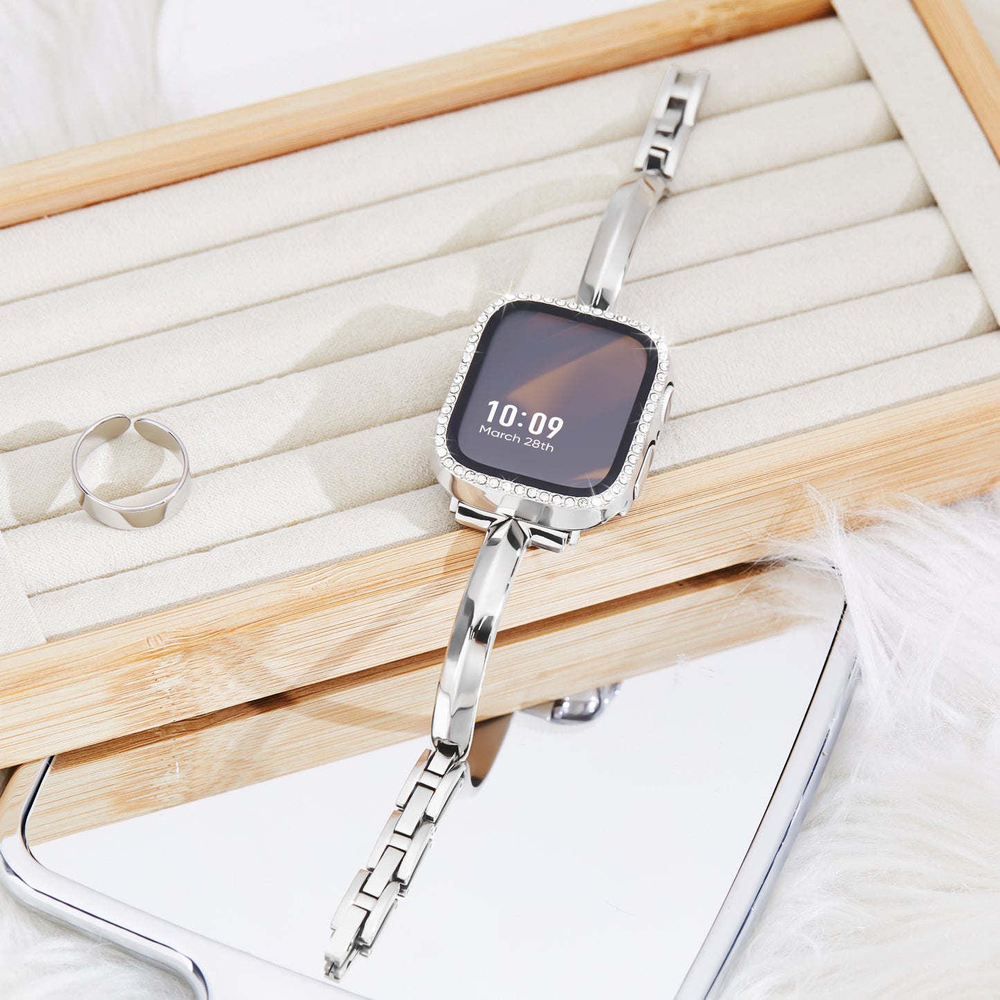 [2024.09 New] Tiarra Bracelet Band for Apple Watch