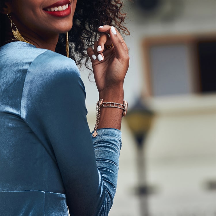 Apple watch cartier outlet bracelet